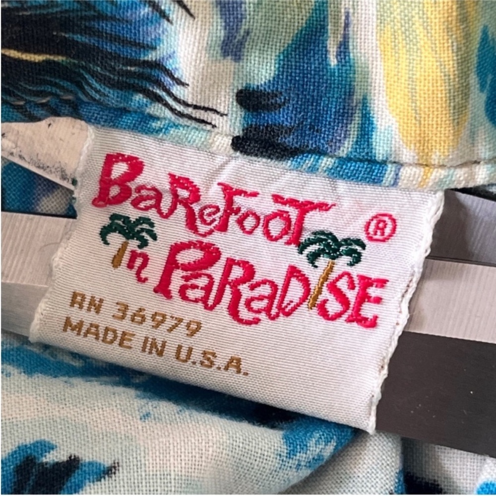 Vintage BaRefoot Casual Button Down Shirt - Picture 4 of 4